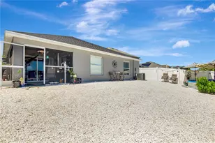 2239 Roanoke Springs Dr, Ruskin, FL 33570 - Photo 27