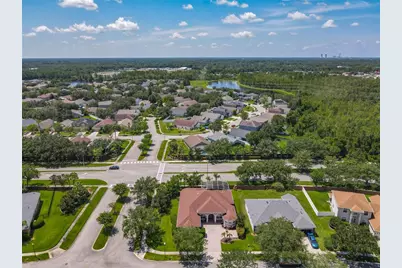 1900 Cascades Cove Drive, Orlando, FL 32820 - Photo 3