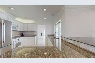 5960 Bahama Way N, Saint Pete Beach, FL 33706 - Photo 27