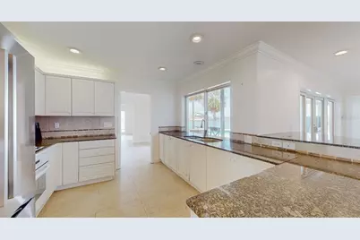 5960 Bahama Way N, Saint Pete Beach, FL 33706 - Photo 29