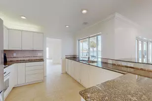 5960 Bahama Way N, Saint Pete Beach, FL 33706 - Photo 29