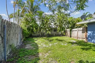 951 Lantana Ave, Clearwater Beach, FL 33767 - Photo 25