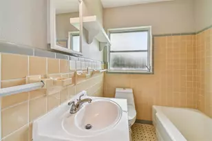 951 Lantana Ave, Clearwater Beach, FL 33767 - Photo 13