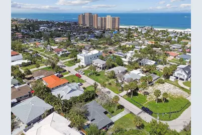 951 Lantana Avenue, Clearwater Beach, FL 33767 - Photo 41