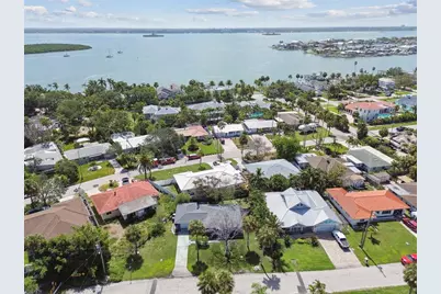 951 Lantana Avenue, Clearwater Beach, FL 33767 - Photo 39