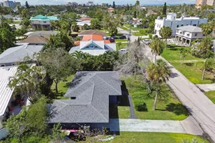 951 Lantana Ave, Clearwater Beach, FL 33767 - Photo 43