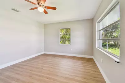 951 Lantana Avenue, Clearwater Beach, FL 33767 - Photo 3