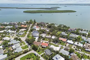 951 Lantana Ave, Clearwater Beach, FL 33767 - Photo 47