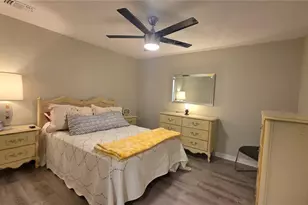 5536 Betmar Dr, Zephyrhills, FL 33542 - Photo 37