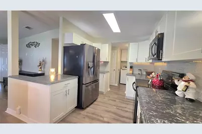 5536 Betmar Drive, Zephyrhills, FL 33542 - Photo 29