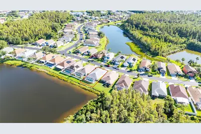 31052 Wrencrest Drive, Wesley Chapel, FL 33543 - Photo 57