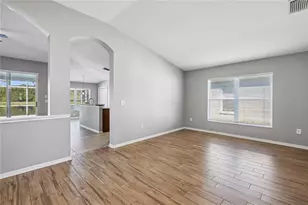 31052 Wrencrest Dr, Wesley Chapel, FL 33543 - Photo 15