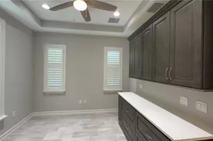 17923 Barn Close Dr, Lutz, FL 33559 - Photo 53