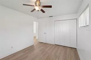 7499 7th St N, Saint Petersburg, FL 33702 - Photo 41