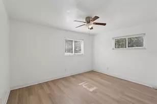 7499 7th St N, Saint Petersburg, FL 33702 - Photo 35