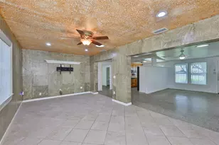 1511 4th St SW, Largo, FL 33770 - Photo 17