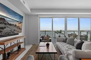 1020 Sunset Point Rd, Clearwater, FL 33755 - Photo 7