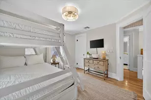221 13th Ave NE, Saint Petersburg, FL 33701 - Photo 27