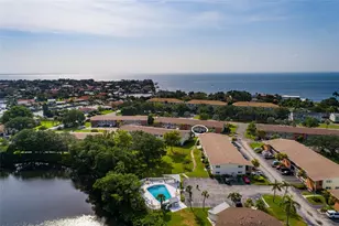 4580 Overlook Dr NE, Saint Petersburg, FL 33703 - Photo 31