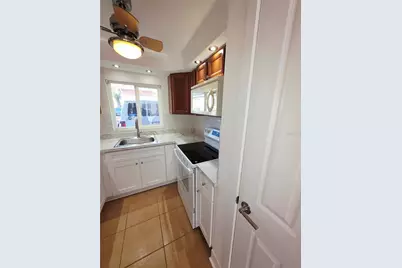 4580 Overlook Drive NE #190, Saint Petersburg, FL 33703 - Photo 5
