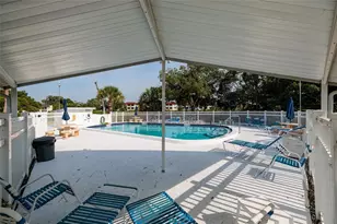 4580 Overlook Dr NE, Saint Petersburg, FL 33703 - Photo 25