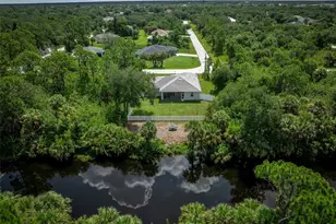 295 Ravenswood Blvd, Port Charlotte, FL 33954 - Photo 29