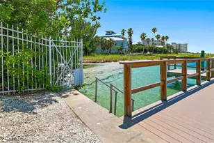 1090 Pinellas Bayway S, Saint Petersburg, FL 33715 - Photo 17