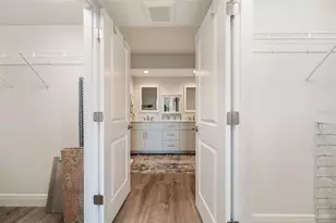 960 Starkey Rd, Largo, FL 33771 - Photo 25