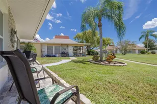 4355 Tahitian Gardens Cir, Holiday, FL 34691 - Photo 15