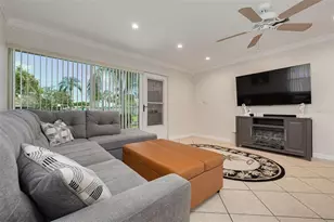 4355 Tahitian Gardens Cir, Holiday, FL 34691 - Photo 5