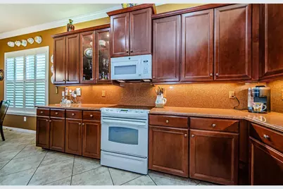 4947 Sandy Brook Circle, Wimauma, FL 33598 - Photo 13