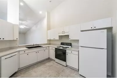 8406 Terrace Meadows Court, Temple Terrace, FL 33637 - Photo 11