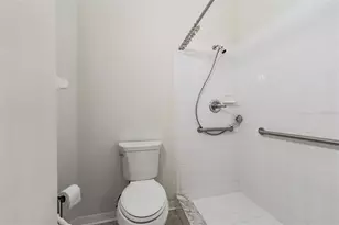 8406 Terrace Meadows Ct, Temple Terrace, FL 33637 - Photo 19