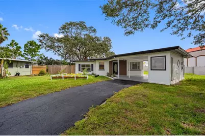 2413 Baywood Drive E, Dunedin, FL 34698 - Photo 3