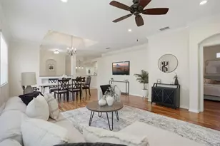 8005 Shaddock Pl, Land O Lakes, FL 34637 - Photo 3