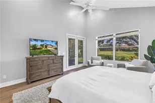 9980 Sago Point Dr, Seminole, FL 33777 - Photo 13