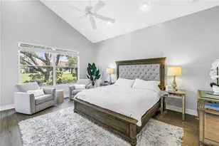 9980 Sago Point Dr, Seminole, FL 33777 - Photo 5