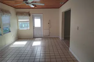 7841 Lightfoot Dr, New Port Richey, FL 34653 - Photo 5