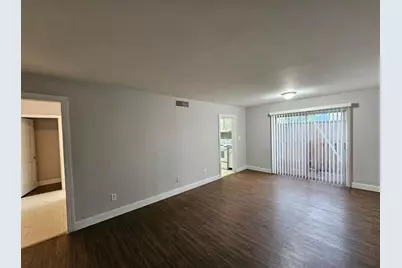 7611 Paula Drive #3, Tampa, FL 33615 - Photo 5