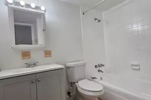 7611 Paula Dr, Tampa, FL 33615 - Photo 7