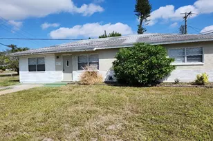 6411 26th St W, Bradenton, FL 34207 - Photo 1