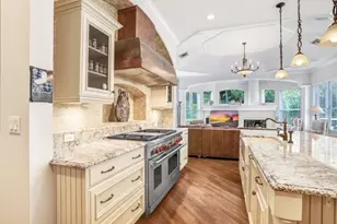 12029 Brewster Dr, Tampa, FL 33626 - Photo 21