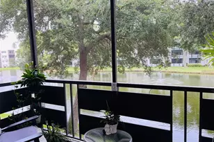 5980 80th St N, Saint Petersburg, FL 33709 - Photo 17