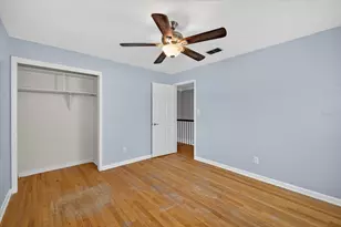 8403 Sandstone Ct, Tampa, FL 33615 - Photo 11