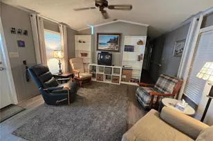 6311 Balmy Ln, Zephyrhills, FL 33542 - Photo 11