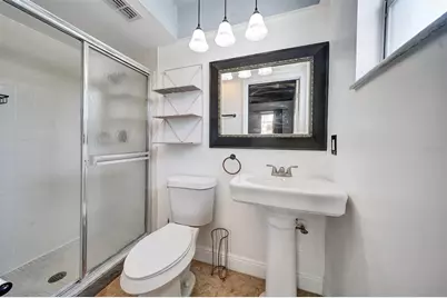 17596 1st Street E, Redington Shores, FL 33708 - Photo 15