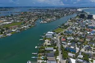 8405 Bayshore Dr, Treasure Island, FL 33706 - Photo 41