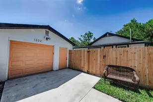 1202 E 32nd Ave, Tampa, FL 33603 - Photo 43