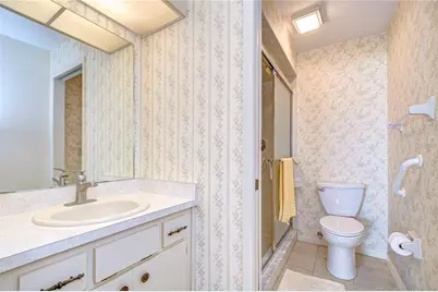 38411 Cottonwood Place, Zephyrhills, FL 33542 - Photo 45