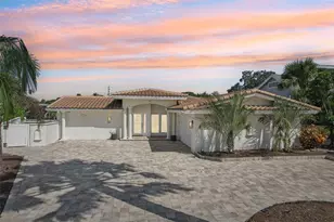 3691 Center Cir, Largo, FL 33774 - Photo 1